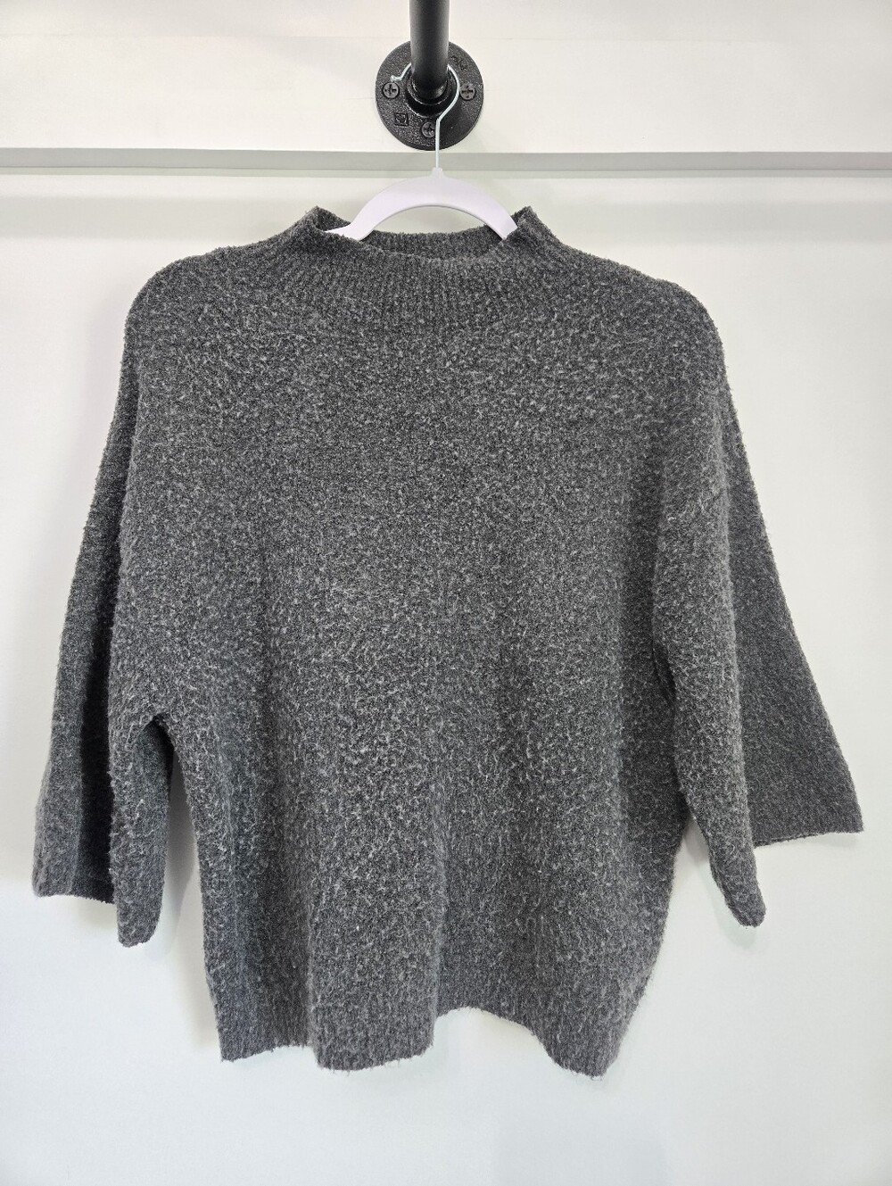Abercrombie & Fitch Gray Bouclé Mock Neck Sweater Medium Soft Cozy Oversized